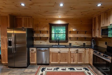 Welcome to the beautiful Watauga Vista gated community.This - photo 4