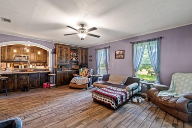 Additional listing photo 4