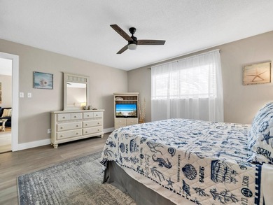 Ground floor unit, fully furnished and turn key. Ideal for a - photo 13