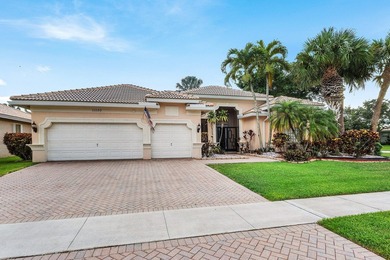 Isles at Wellington Lakes Home For Sale in Wellington Florida