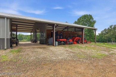 Tucked at the end of an 800-foot gravel drive just outside - photo 45