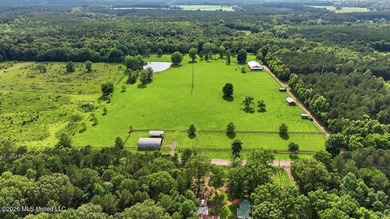 Tucked at the end of an 800-foot gravel drive just outside - photo 47