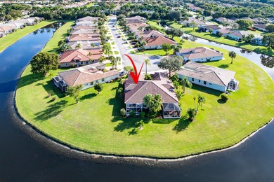 Lake Home For Sale in Boynton Beach, Florida