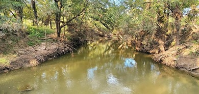 Nestled in the heart of the Texas Hill Country, this remarkable - photo 23