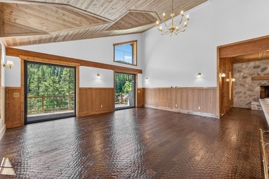 Welcome to Chteau Corbeau (Raven Castle), one of Tamarack - photo 14