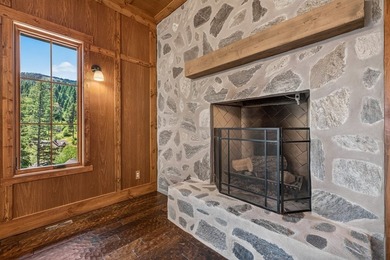 Welcome to Chteau Corbeau (Raven Castle), one of Tamarack - photo 18
