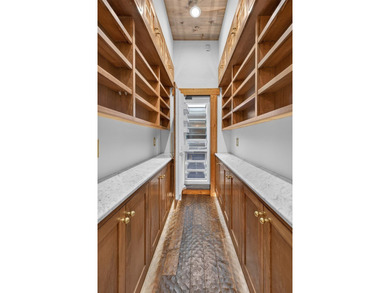Welcome to Chteau Corbeau (Raven Castle), one of Tamarack - photo 19