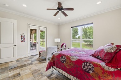 This thoughtfully designed home combines comfort, quality - photo 20