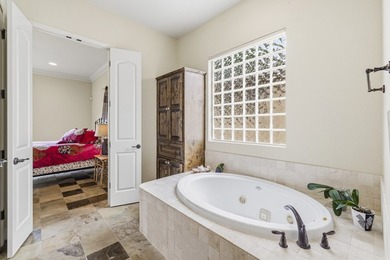 This thoughtfully designed home combines comfort, quality - photo 22