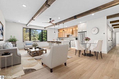 Under $800K in Charlevoix - brand-new luxury offering. Hard to - photo 1