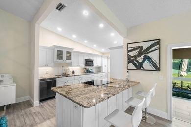 Rarely available & totally remodeled 2-bed, 2-bath END UNIT - photo 9