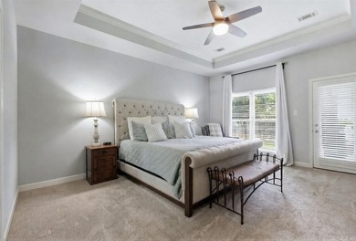 Don't miss this charming home with a fantastic one-level floor - photo 13