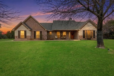 Lake Granbury Home For Sale in Granbury Texas