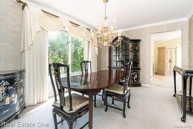 DON'T MAKE A MOVE WITHOUT experiencing lakefront living at its - photo 8