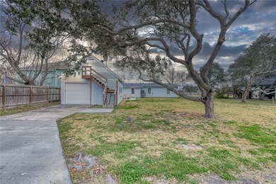 Beautiful coastal cottage, completely remodeled, new 40yrroof,AC - photo 33