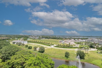 Beautiful 3 bedroom 3 full bath unit with Amazing Panoramic - photo 9