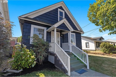 Columbia River - Clark County Home For Sale in Camas Washington