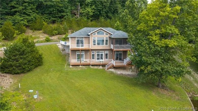 Lakefront living in a peaceful cove at the 26mm! Breathtaking - photo 45