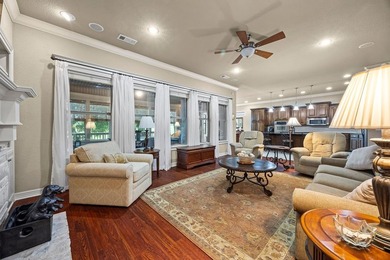 Amazing , like no other, one owner custom home within a wooded - photo 10