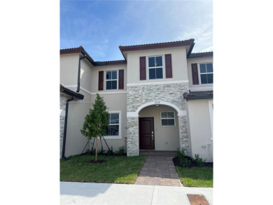 Lake Townhome/Townhouse For Sale in Miami, Florida