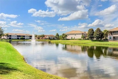 Lake Condo For Sale in Davenport, Florida