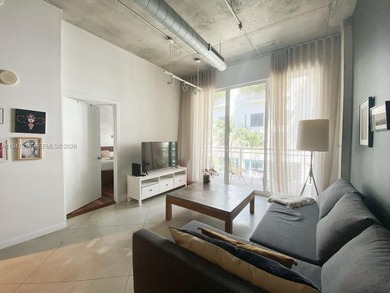 **MOTIVATED SELLER**Welcome to your modern SoHo-Style 1/1 loft
