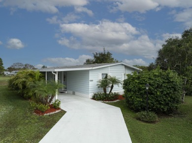 Lake Home For Sale in Port Saint Lucie, Florida