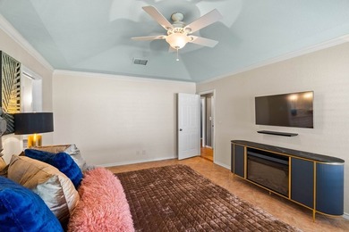 Beautiful Rockport Country Club home , perfectly positioned on - photo 14