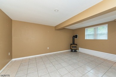 Exceptional Packanack Lake ranch offering the perfect blend of - photo 42