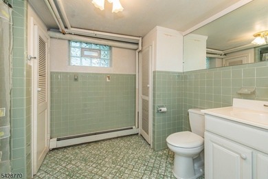 Exceptional Packanack Lake ranch offering the perfect blend of - photo 44