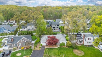 Exceptional Packanack Lake ranch offering the perfect blend of - photo 48