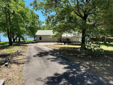 Lake Home Off Market in Milledgeville, Georgia