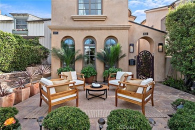 432 Acacia is a sophisticated home offering the perfect blend of - photo 1
