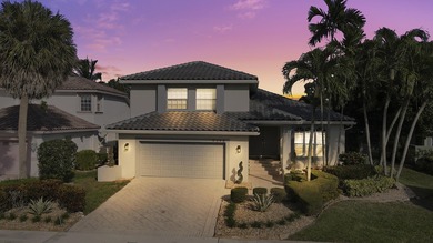 (private lake, pond, creek) Home For Sale in Boynton Beach Florida