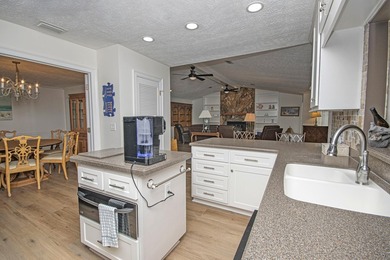 Welcome home to this beautifully updated ranch-style residence - photo 22