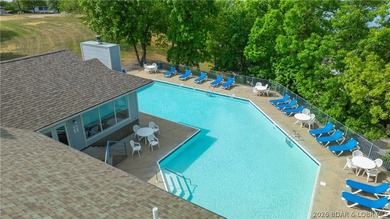 Outstanding lakeview condo in a beautifully maintained - photo 25