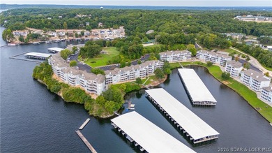Outstanding lakeview condo in a beautifully maintained - photo 35