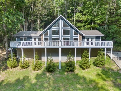 Center Hill Lake Home Under Contract in Smithville Tennessee