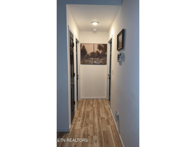Just 2 years old! This one packs a punch! 1967 sq ft with 3 - photo 4