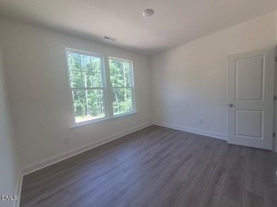 PRIVATE TREE LINED CUL DE SAC HOME- 0.62 ACRES. Located in Blake - photo 8
