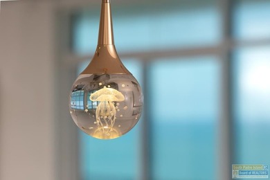 Fully Renovated 27th-Floor Beachfront Luxury Residence. This - photo 12