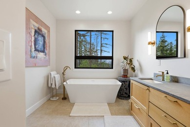 Experience the rare combination of luxury acreage and Hayden - photo 24