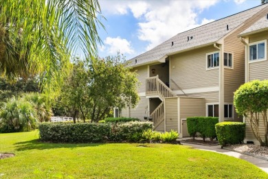 (private lake, pond, creek) Condo Sale Pending in Ormond Beach Florida