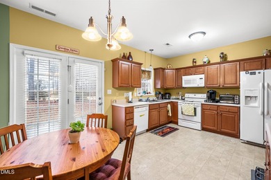 Priced to SELL! Lovely, well-maintained home in this desired - photo 10