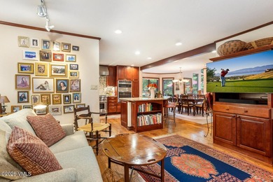 Mountain views, great outdoor living, and plenty of room for - photo 13