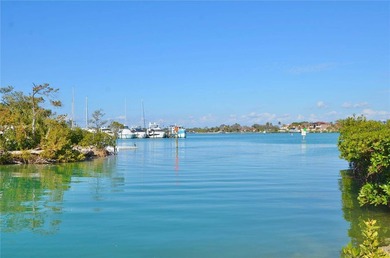 One or more photo(s) has been virtually staged. VENICE ISLAND - photo 15