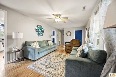 Lake House Retreat - Fully Furnished & Move-In Ready! Enjoy the - photo 5