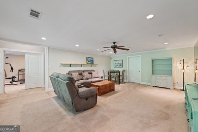Seller is offering $10,000 incentive to use however the buyer - photo 24