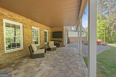 Seller is offering $10,000 incentive to use however the buyer - photo 36