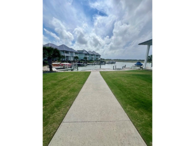 DESIRABLE WATERFRONT CANAL LOT- This canal front lot features a - photo 2